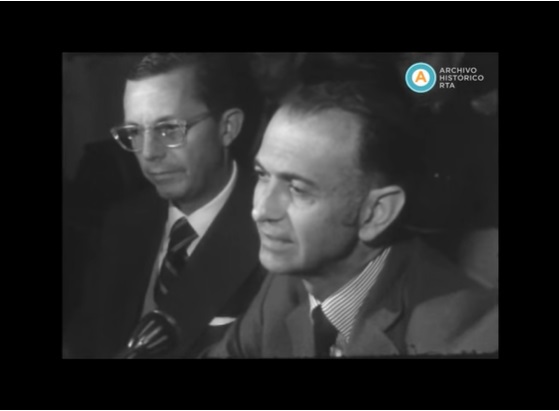[Homenaje a Martínez de Hoz en la Sociedad Rural]