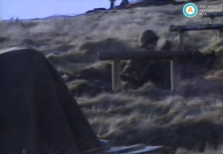 [Auxiliares para 60 minutos: movilización para la defensa final de Puerto Argentino]