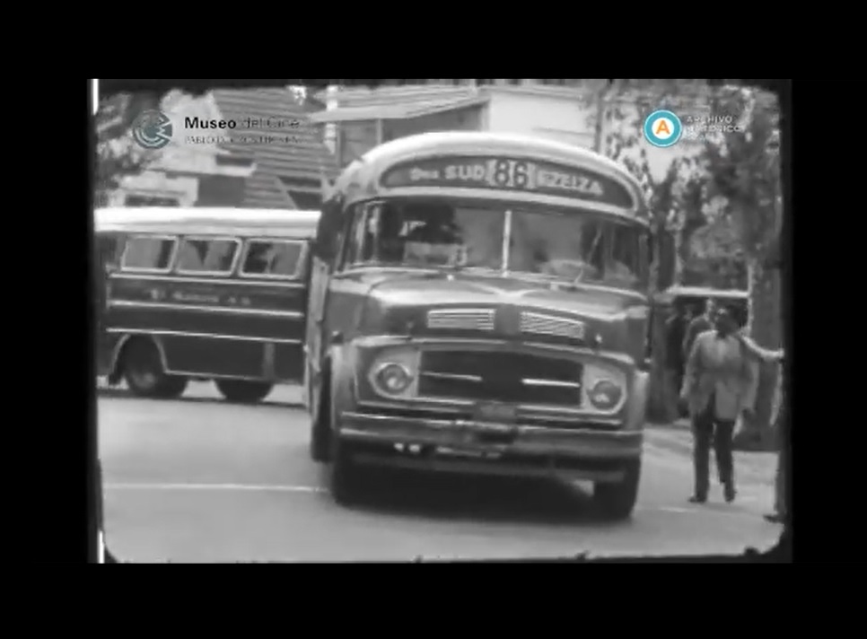 [Perón saluda a los trabajadores de la UTA]