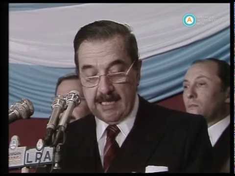 [Cadena nacional: Cena de camaradería de las FFAA] (incompleto)