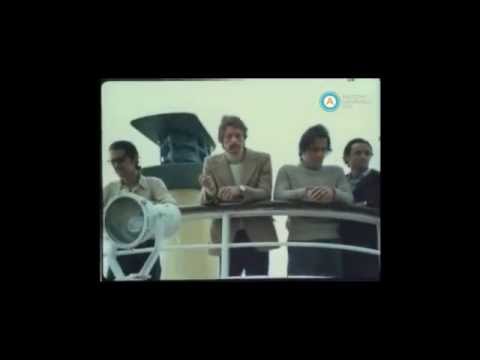 [Publicidad de cigarrillos Jockey Club]