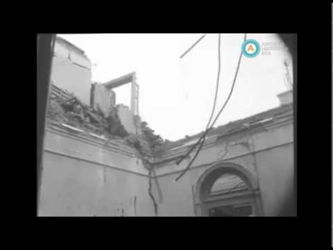 [La Casa de Gobierno y la Plaza de Mayo tras las bombas]