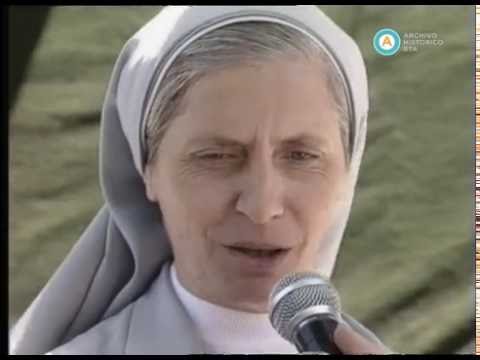 [Nota para Anochecer: Mujeres religiosas opinan sobre el rock]