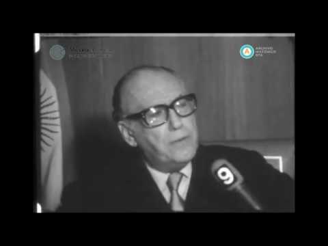 [Hallazgo de joyas de Eva Perón]