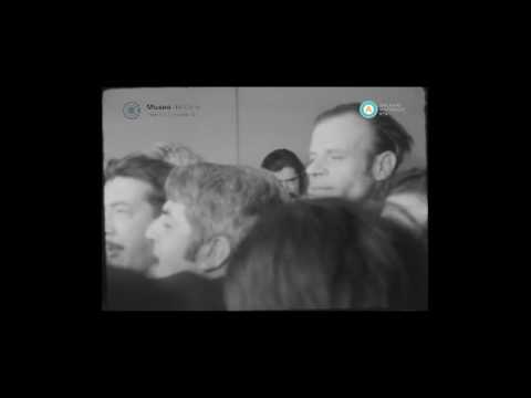 [Agustín Tosco llega al aeroparque de Buenos Aires desde Trelew]