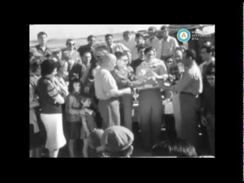 [Pesca del dorado en Paso de la Patria, Corrientes]