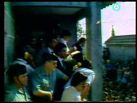 [Alfonsín en España: En la casa de su abuelo en Casaldernos]