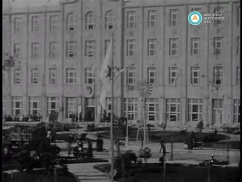 [Inauguración del Hotel de Inmigrantes]