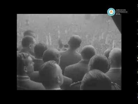 [Estallan bombas durante discurso de Perón]