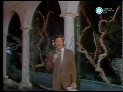 [Alfonsín en Viedma: Alfonsín habla con el periodismo]