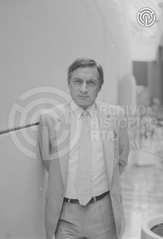 Serie: Gomez Fuentes
