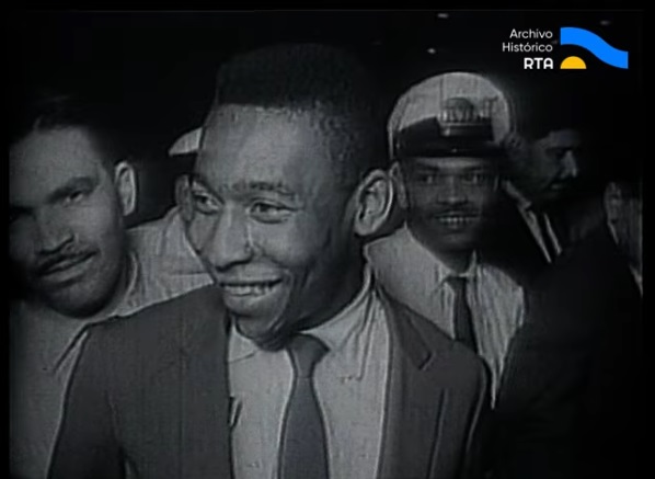 [Auxiliares para Ídolos: Pelé y Ayrton Senna]