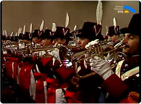 [Cadena nacional: Himno Nacional por 182° aniversario de la Declaración de la Independencia]