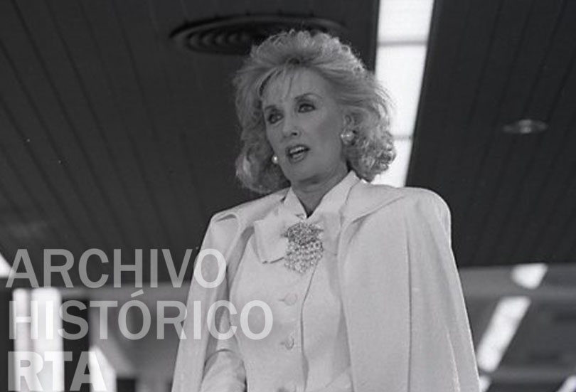 Serie: Presentación Mirtha Legrand