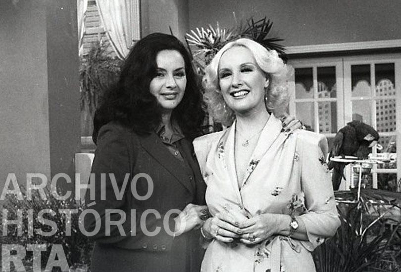 Serie: Almorzando con Mirtha Legrand