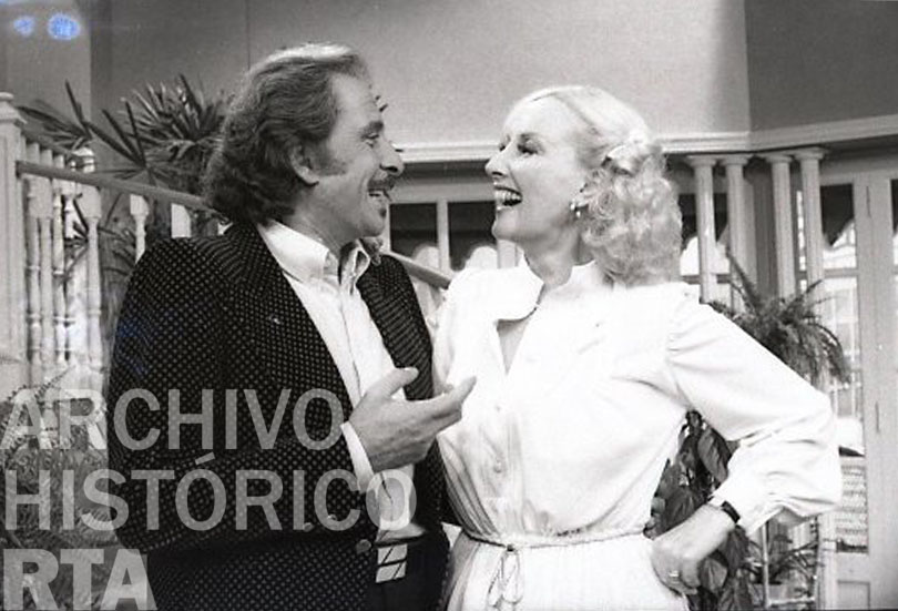 Serie: Almorzando con Mirtha Legrand