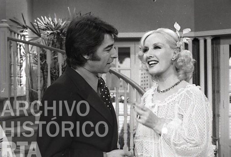 Serie: Almorzando con Mirtha Legrand