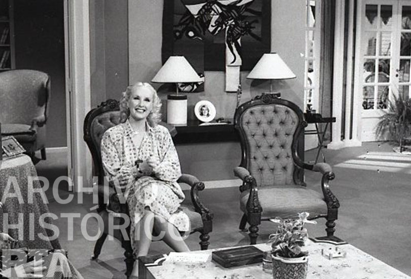 Serie: Almorzando con Mirtha Legrand