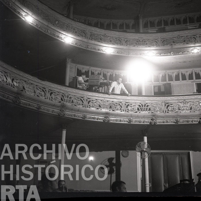 Serie: Teatro Argentino. Pasión De F. Sánchez. Carlos Muñoz y 1810.