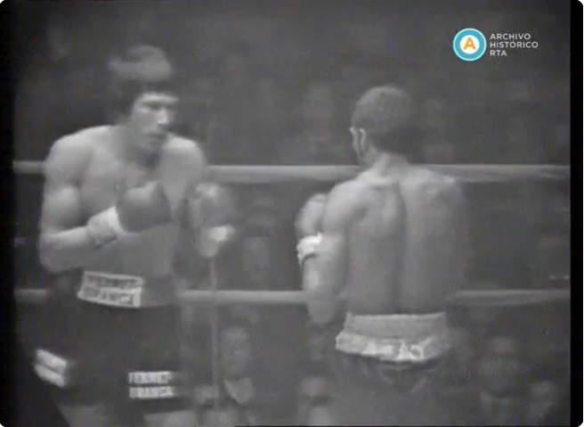 [Carlos Monzón definde el título ante Anthony Mundine]