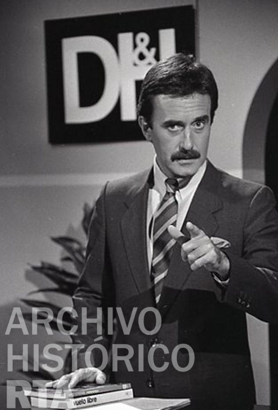 Serie: Pancho Ibáñez (El deporte y el hombre) y decorados DH